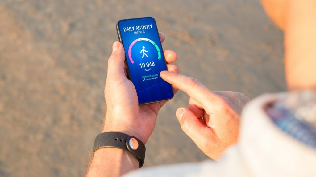 Fitbit Food Tracker vs Myfitnesspal Major Differences [2023] Hi Tech