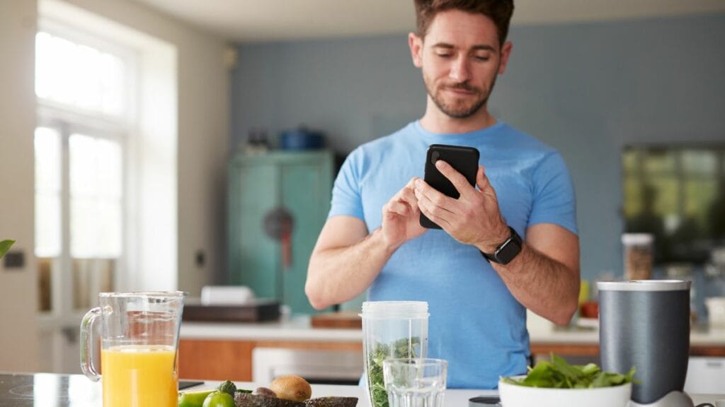 Fitbit Food Tracker vs Myfitnesspal Major Differences [2023] Hi Tech