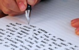 How to Focus on Writing an Essay?