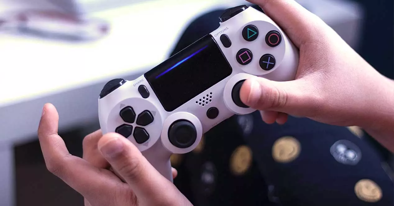 How to Calibrate a PS4 Controller on PC/Android/Steam?