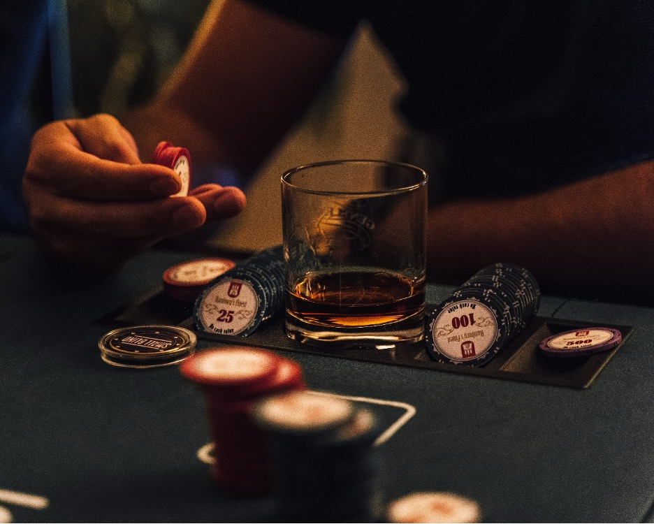 Maximizing Profits and Minimizing Risks in Real Money Online Poker