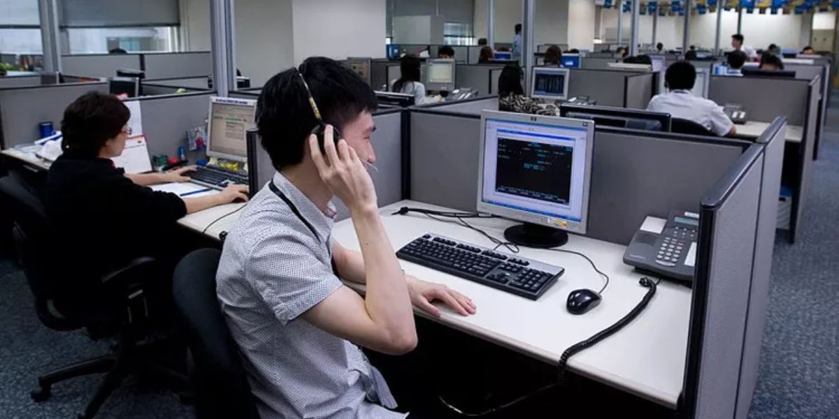 Tech Support Scams: Tactics & How to Avoid Them